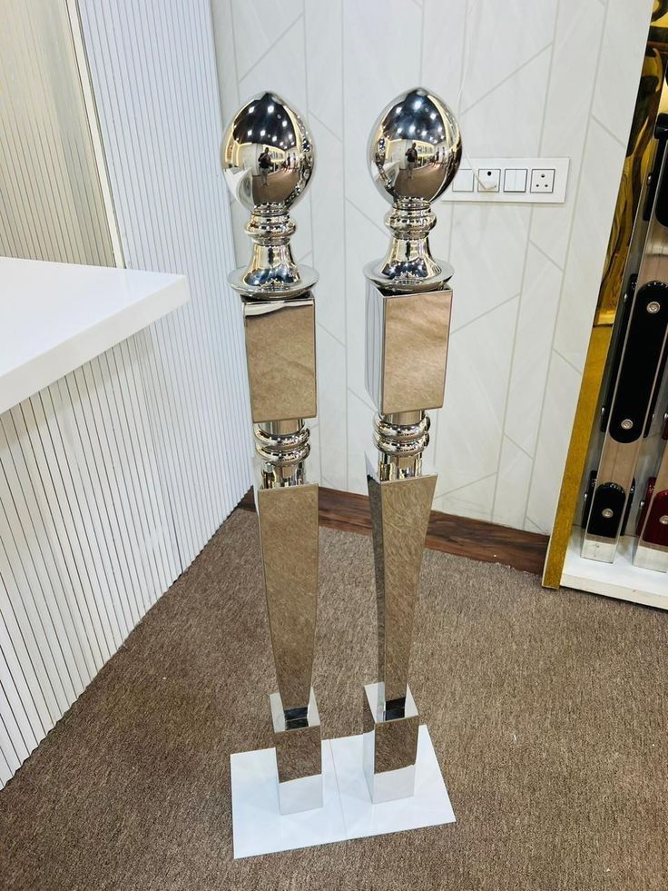 Stainless steel newel post railing detail